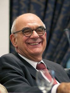 330px-jan pronk portrait