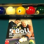 5 ball in de doos met folder